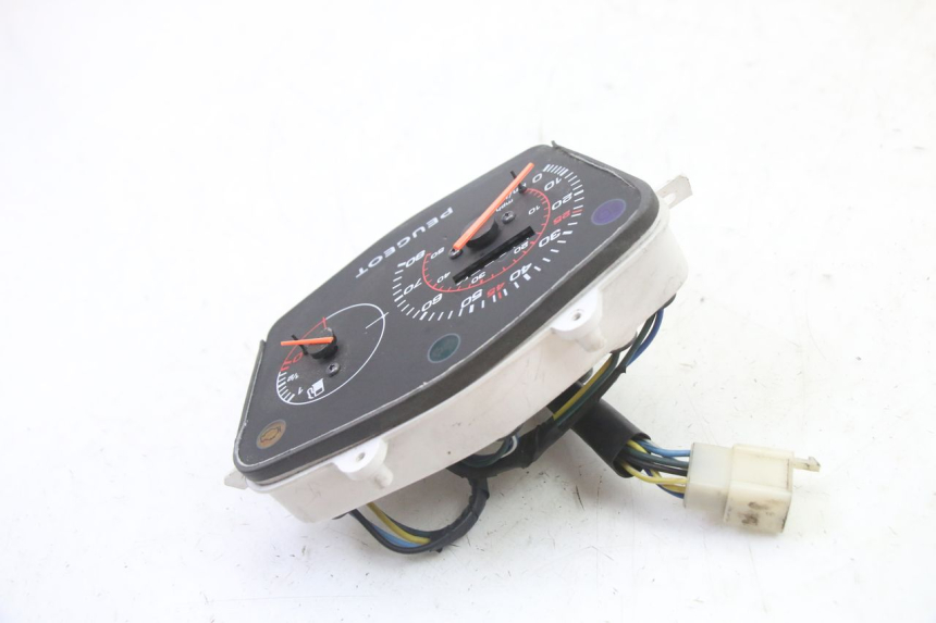 photo de COMPTEUR PEUGEOT KISBEE 4T 50 (2018 - 2022) - Vue d’ensemble