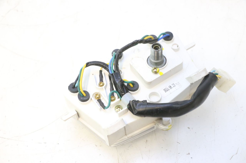 photo de COMPTEUR  PEUGEOT KISBEE 4T 50 (2023 - 2026) - Détail de la pièce