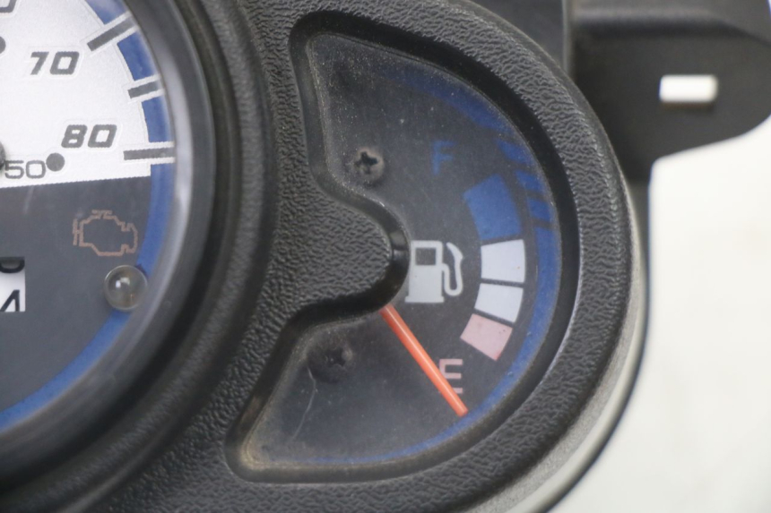 photo de COMPTEUR KYMCO AGILITY 4T 50 (2018 - 2022) - Gros plan technique