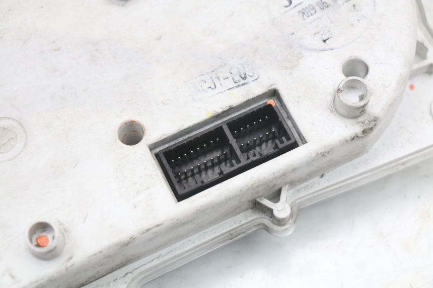 photo de COMPTEUR  KYMCO X-TOWN XTOWN 125 (2016 - 2021) - État de surface