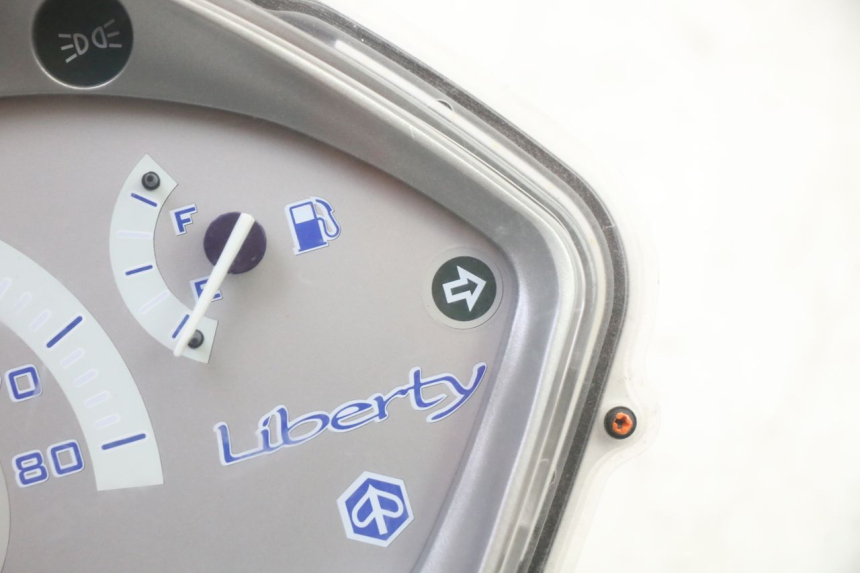 photo de COMPTEUR  PIAGGIO LIBERTY 4T 50 (2009 - 2015) - Zoom état d’usage