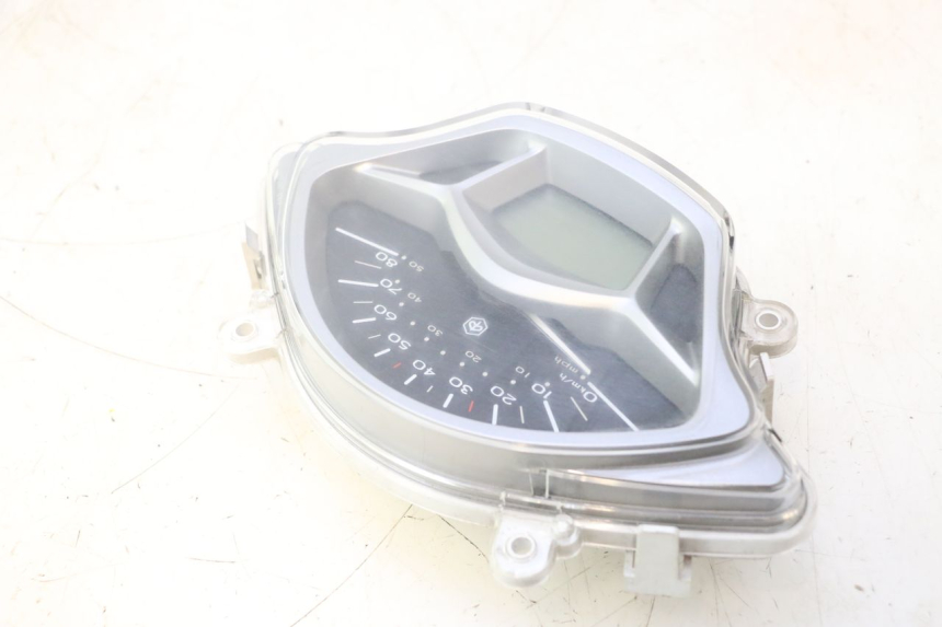 photo de COMPTEUR PIAGGIO LIBERTY IGET 4T 50 (2015 - 2020) - Zoom état d’usage