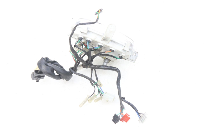 photo de COMPTEUR  KYMCO LIKE 2T 50 (2009 - 2018) - Points de fixation