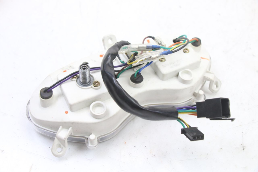 photo de COMPTEUR  LONGJIA SHARPY 125 (2020 - 2024) - Points de fixation