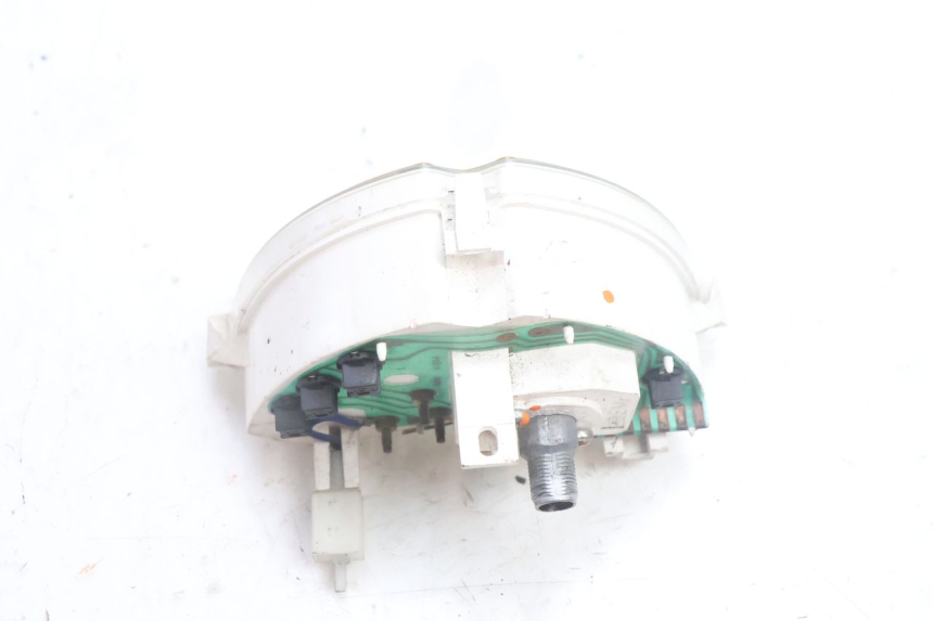 photo de COMPTEUR  PEUGEOT LUDIX BLASTER 50 (2006 - 2014) - Gros plan technique