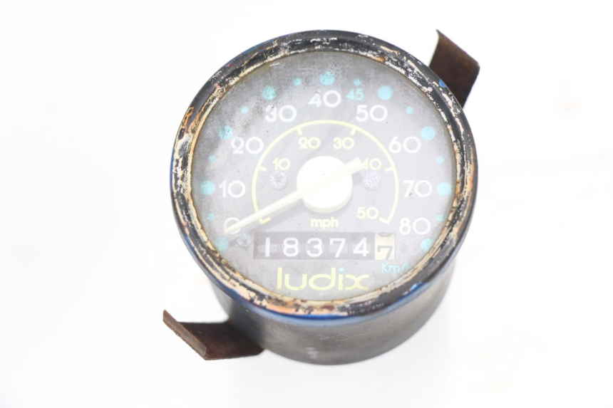 photo de COMPTEUR PEUGEOT LUDIX 50 (2005 - 2007) - Autre angle de vue
