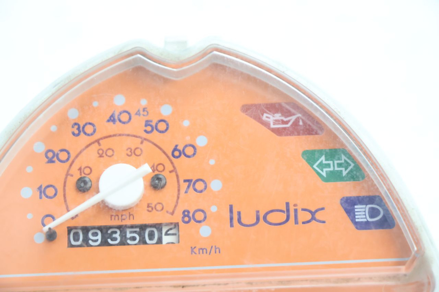 photo de COMPTEUR PEUGEOT LUDIX 50 (2008 - 2017) - Détail de la pièce
