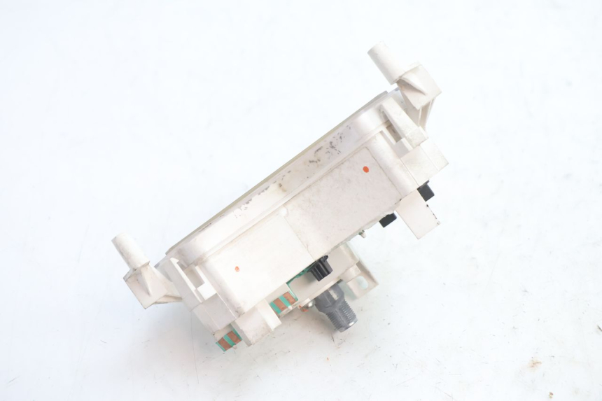 photo de COMPTEUR  PEUGEOT LUDIX ONE 50 (2004 - 2013) - Gros plan technique