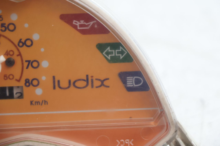 photo de COMPTEUR  PEUGEOT LUDIX PRO 2T 50 (2010 - 2017) - Zoom état d’usage