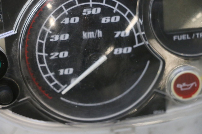 photo de COMPTEUR  MBK MACH G AC 50 (2002 - 2014) - Gros plan technique