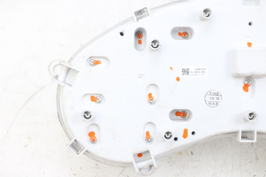 photo de COMPTEUR  PIAGGIO MP3 HPE 300 (2019 - 2026) - Vue rapprochée