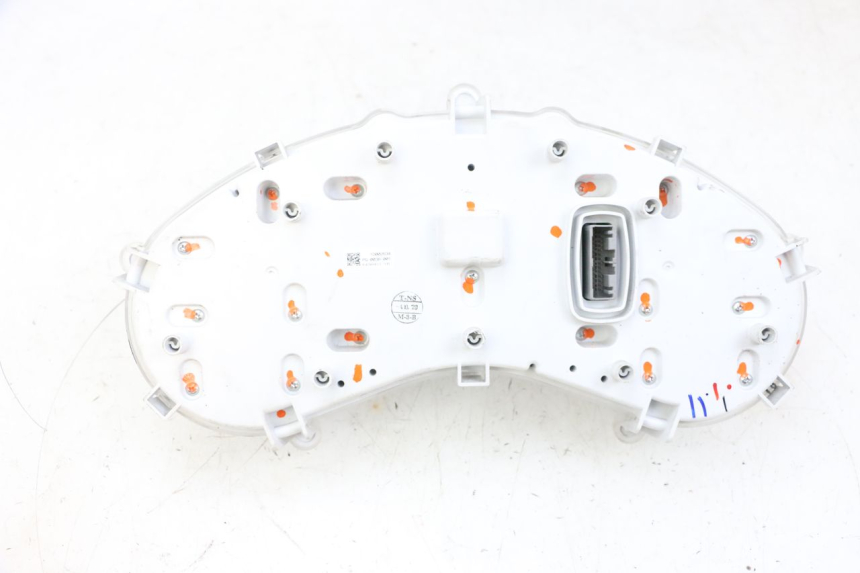 photo de COMPTEUR  PIAGGIO MP3 HPE 300 (2019 - 2026) - Photo complémentaire