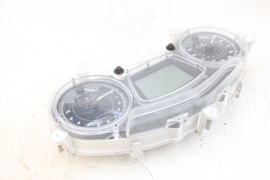 photo de COMPTEUR  PIAGGIO MP3 HPE 300 (2019 - 2026) - Pièce contrôlée