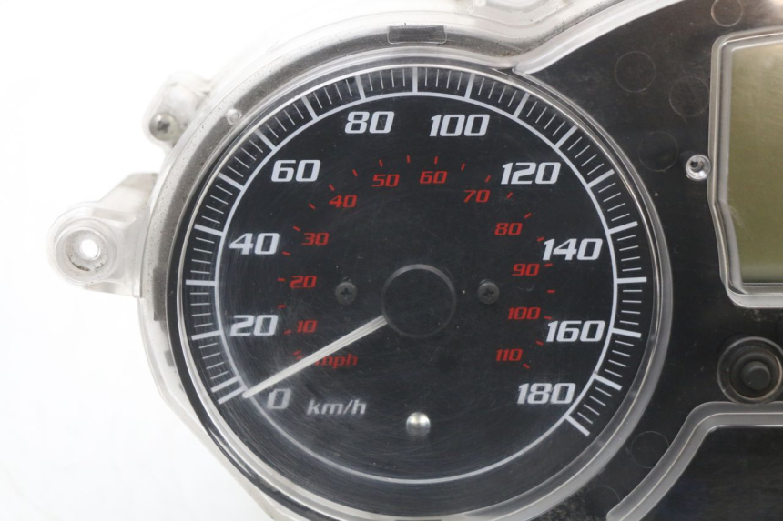 photo de COMPTEUR PIAGGIO MP3 LT 400 (2007 - 2012) - Détail de la pièce