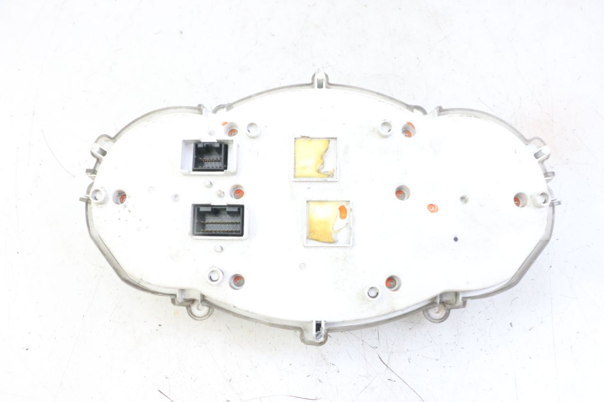 photo de COMPTEUR PIAGGIO MP3 LT 400 (2007 - 2012) - Détails caractéristiques