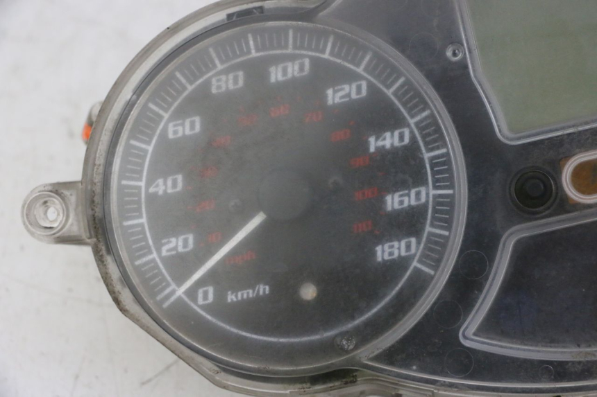photo de COMPTEUR PIAGGIO MP3 LT 400 (2007 - 2012) - Zoom qualité