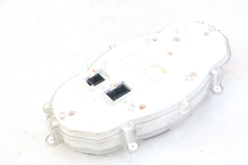 photo de COMPTEUR  PIAGGIO MP3 LT 300 (2010 - 2016) - État de surface