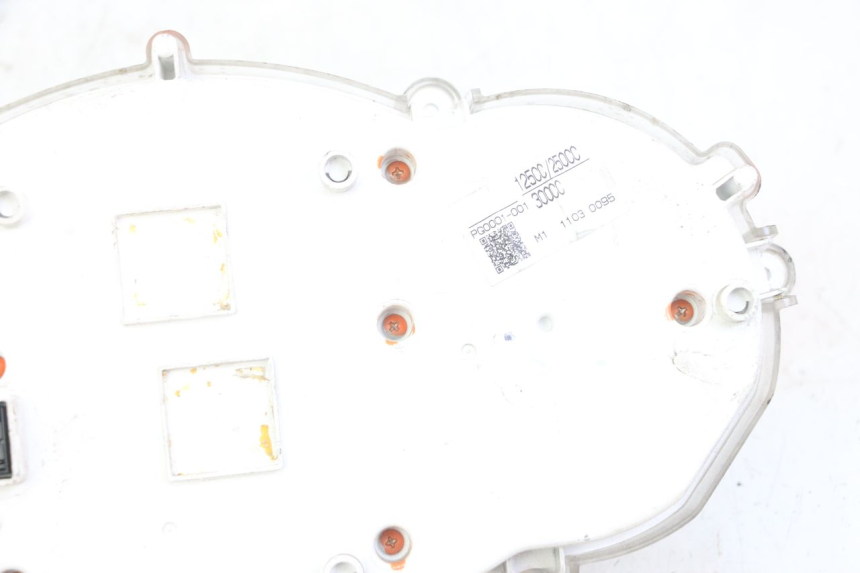 photo de COMPTEUR  PIAGGIO MP3 LT 300 (2010 - 2016) - Marquages et références