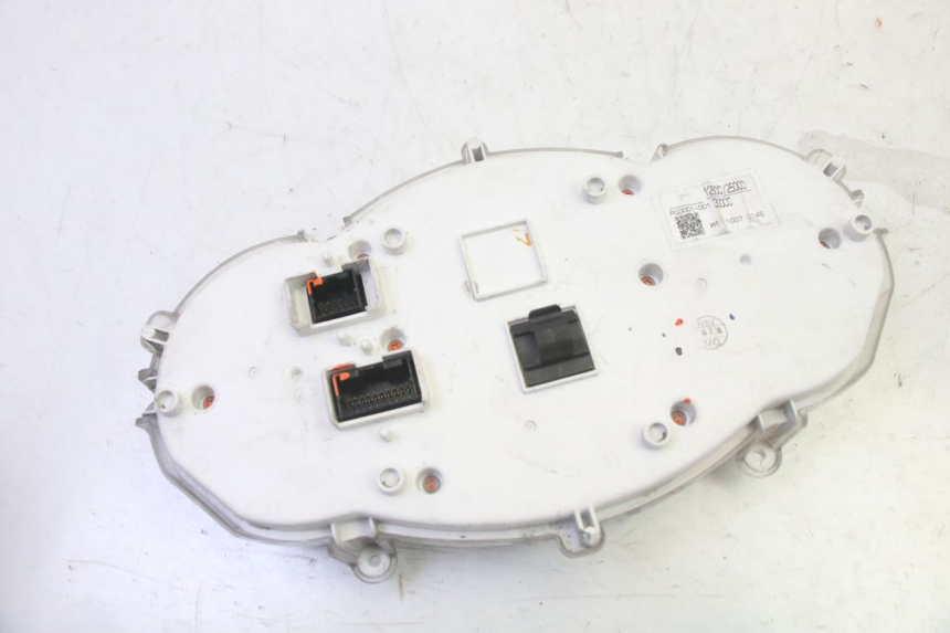 photo de COMPTEUR  PIAGGIO MP3 LT 300 (2010 - 2016) - Marquages et références