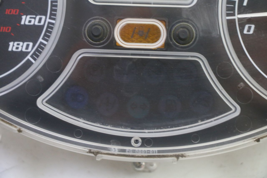 photo de COMPTEUR PIAGGIO MP3 LT 400 (2007 - 2012) - Vue d’ensemble