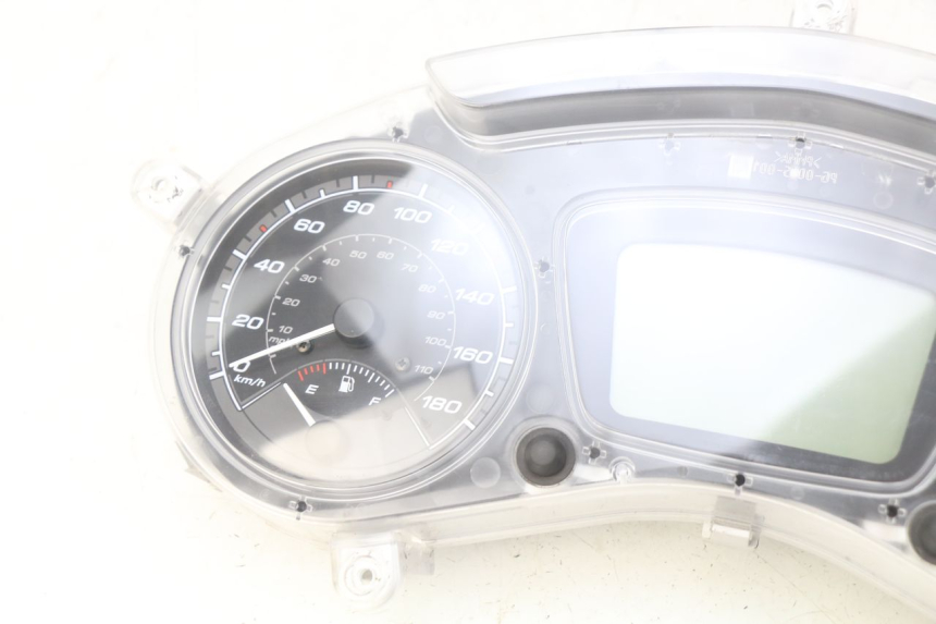 photo de COMPTEUR  PIAGGIO MP3 500 (2014 - 2017) - Photo complémentaire