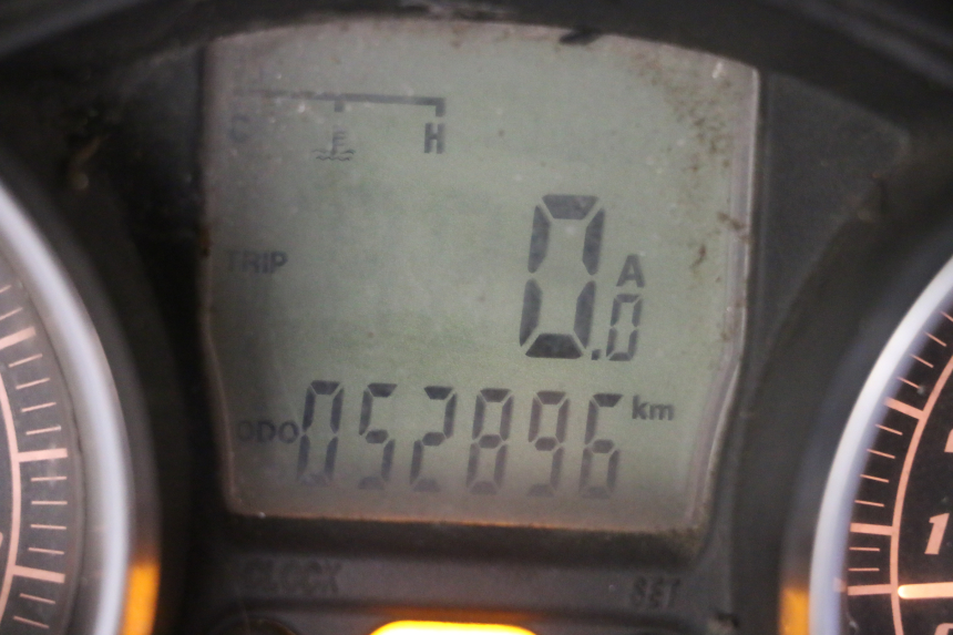 photo de COMPTEUR PIAGGIO MP3 125 (2006 - 2014) - Zoom état d’usage