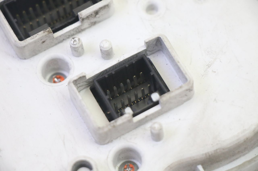 photo de COMPTEUR  PIAGGIO MP3 RL 250 (2006 - 2010) - Vue produit