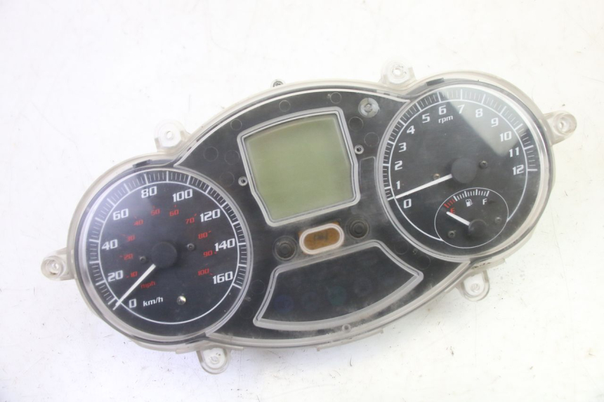 photo de COMPTEUR  PIAGGIO MP3 RL 250 (2006 - 2010) - Vue principale