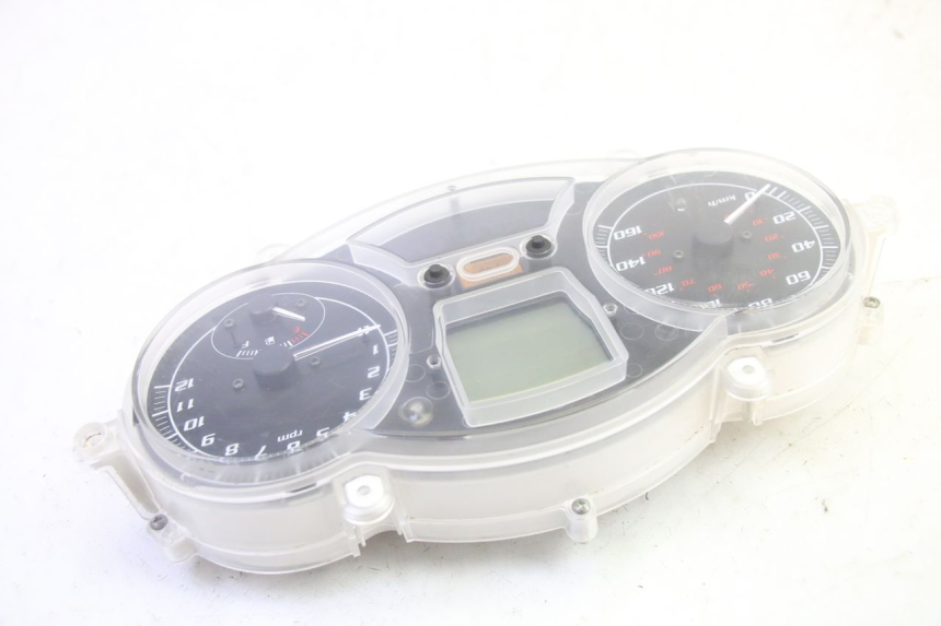 photo de COMPTEUR  PIAGGIO MP3 RL 250 (2006 - 2010) - Pièce contrôlée