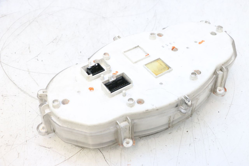 photo de COMPTEUR  PIAGGIO MP3 RL 250 (2006 - 2010) - Vue d’ensemble