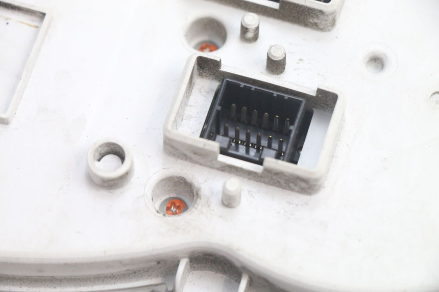 photo de COMPTEUR PIAGGIO MP3 125 (2006 - 2014) - Vue produit