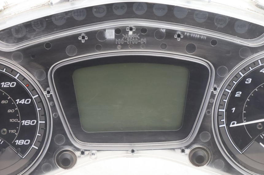 photo de COMPTEUR  PIAGGIO MP3 500 (2016 - 2018) - Autre angle de vue