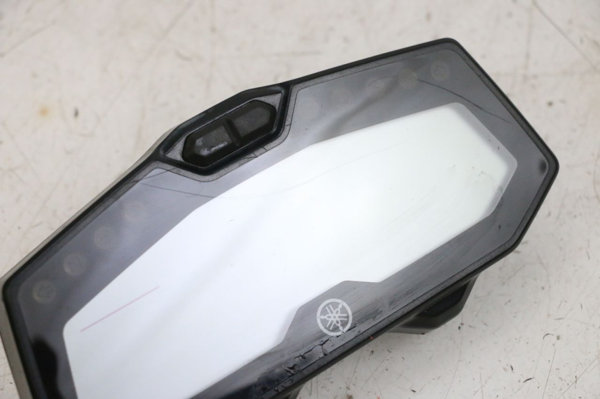 photo de COMPTEUR  YAMAHA MT-07 MT07 ABS 700 (2018 - 2020) - Zoom état d’usage