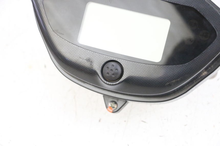 photo de COMPTEUR  YAMAHA NEO'S CORE 1 (2022 - 2026) - Inspection visuelle