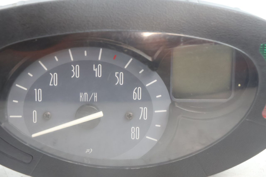photo de COMPTEUR  YAMAHA NEO'S NEOS 2T 50 (1998 - 2007) - Autre angle de vue