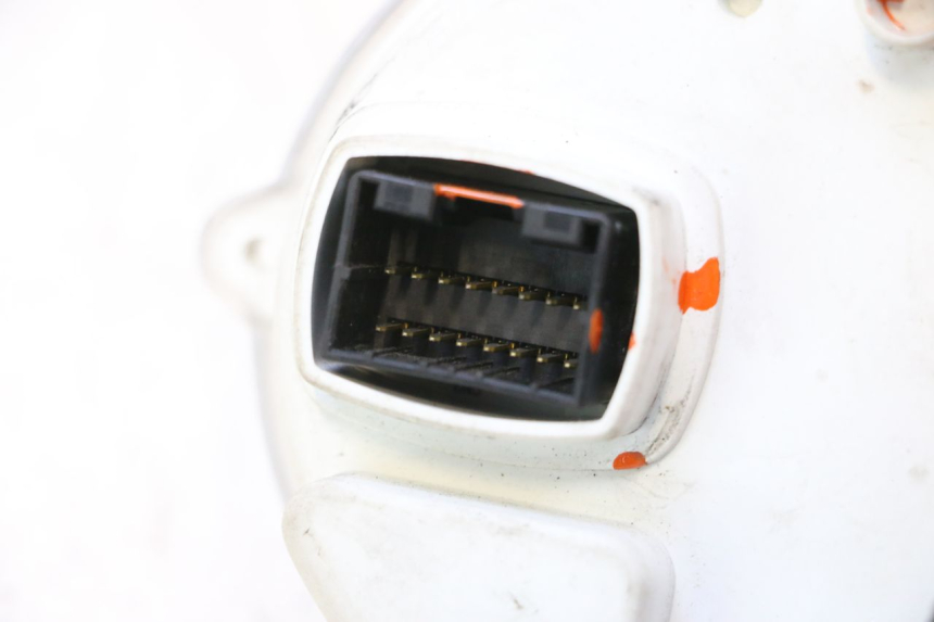 photo de COMPTEUR YAMAHA NEOS NEO'S 4T 50 (2008 - 2016) - Points de fixation