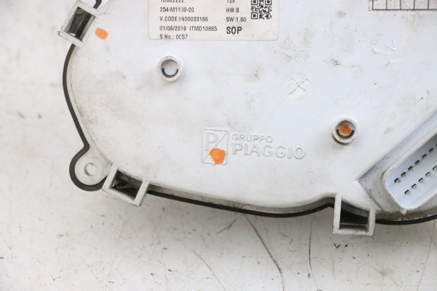 photo de COMPTEUR PIAGGIO NEW TYPHOON 50 (2018 - 2021) - Gros plan technique