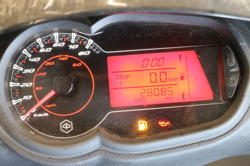 photo de COMPTEUR PIAGGIO NEW TYPHOON 50 (2018 - 2021) - Autre angle de vue