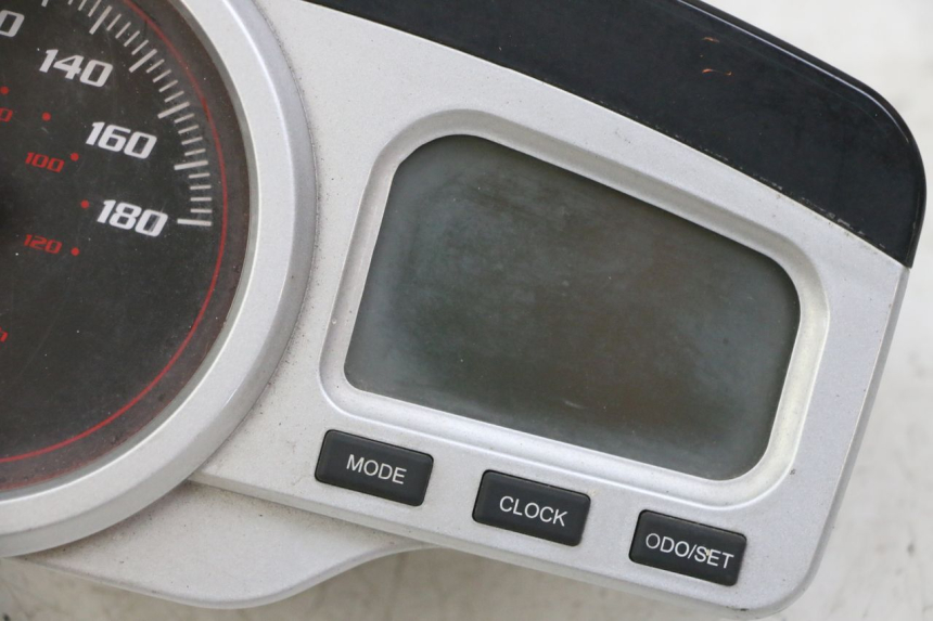 photo de COMPTEUR  GILERA NEXUS 125 (2009 - 2013) - Vue produit