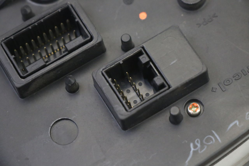 photo de COMPTEUR  GILERA NEXUS 125 (2009 - 2013) - Marquages et références