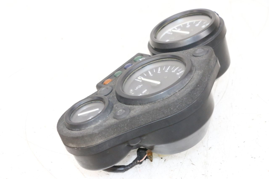 photo de COMPTEUR  HONDA NSR R 125 (1994 - 2003) - Détail de la pièce