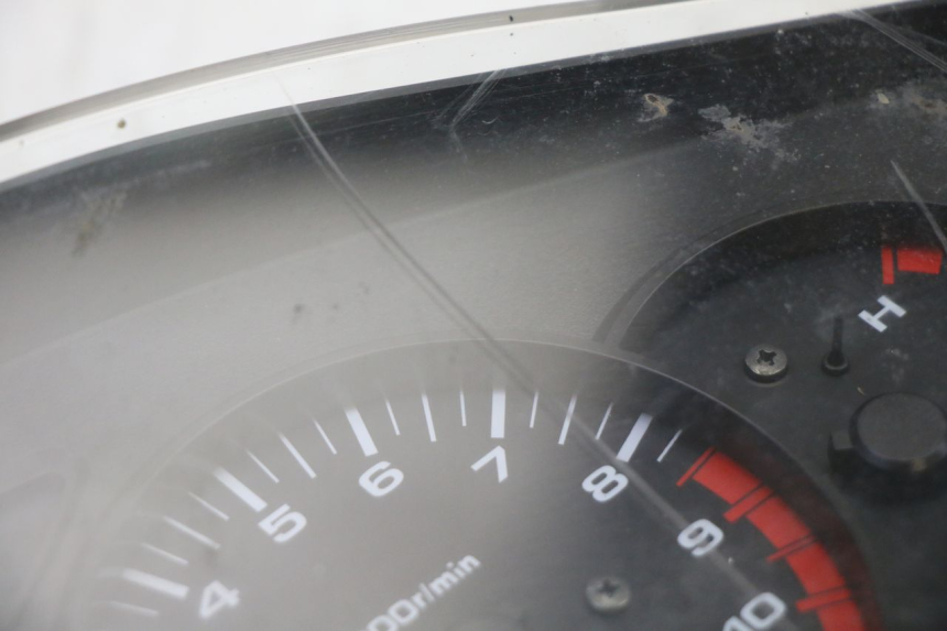 photo de COMPTEUR  HONDA NTV DEAUVILLE ABS 700 (2007 - 2016) - Points de fixation