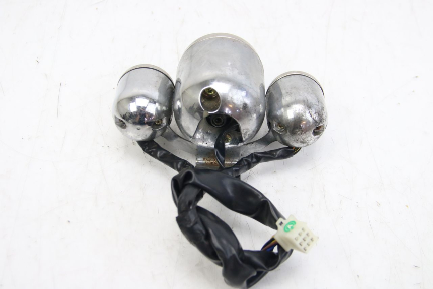 photo de COMPTEUR JM MOTORS OLDIES 4T 50 (2010 - 2020) - Points de fixation