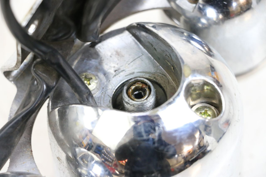 photo de COMPTEUR JM MOTORS OLDIES 4T 50 (2010 - 2020) - Points de fixation