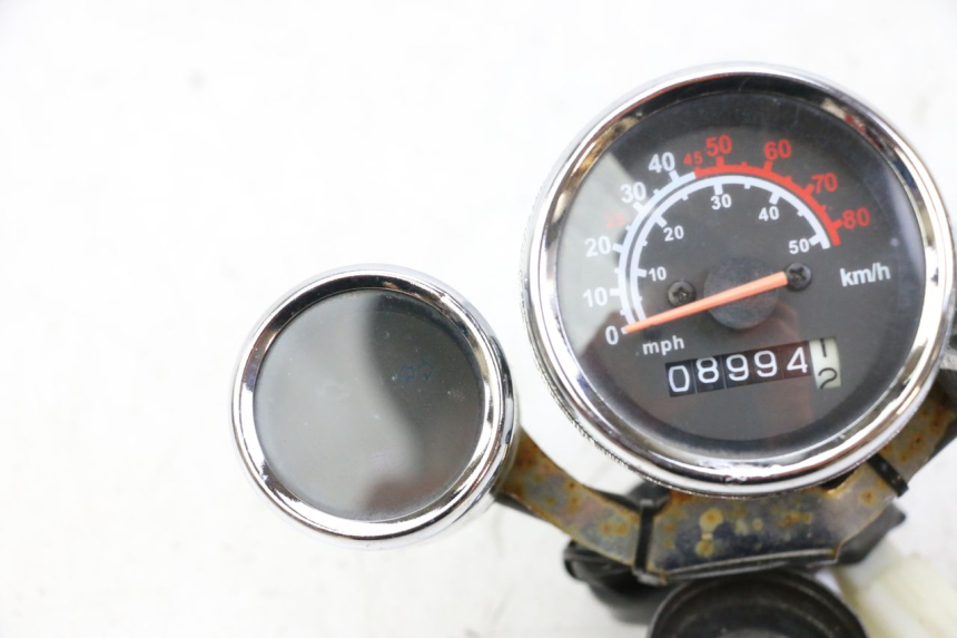 photo de COMPTEUR  JM MOTORS OLDIES GT 4T 50 (2018 - 2025) - Gros plan technique