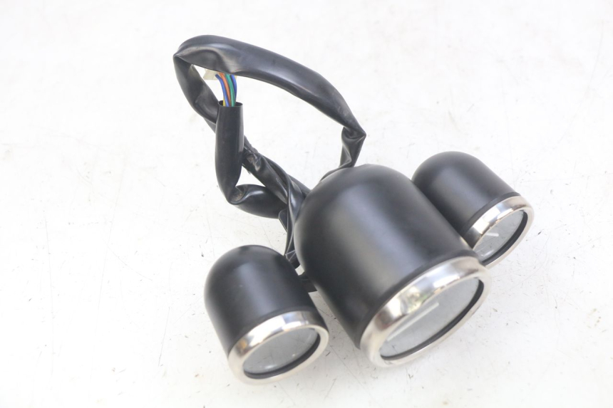 photo de COMPTEUR JM MOTORS OLDIES RS 4T 50 (2021 - 2024) - Marquages et références