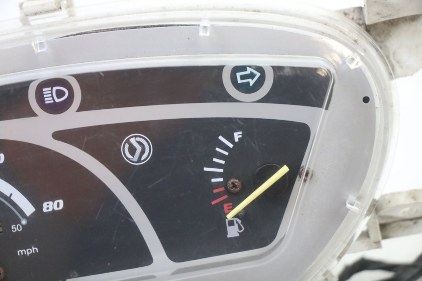 photo de COMPTEUR SYM ORBIT 2 4T 50 (2008 - 2017) - Zoom état d’usage