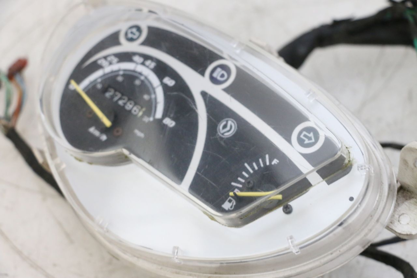 photo de COMPTEUR SYM ORBIT 2 4T 50 (2008 - 2017) - Zoom état d’usage