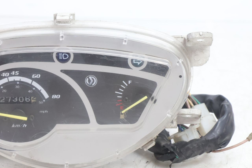 photo de COMPTEUR SYM ORBIT 2 4T 50 (2008 - 2017) - Zoom état d’usage