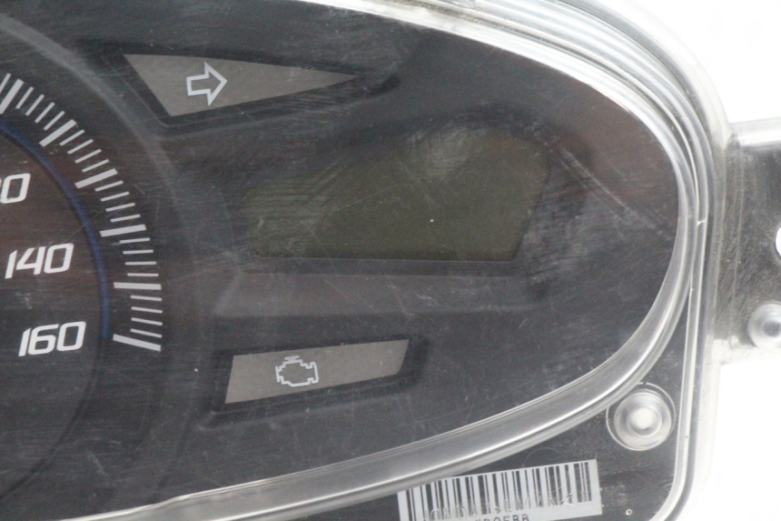 photo de COMPTEUR  HONDA PCX (JF28) 125 (2009 - 2011) - Autre angle de vue